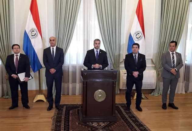 Royalties a Salud y otras medidas anunciadas por Abdo Benítez