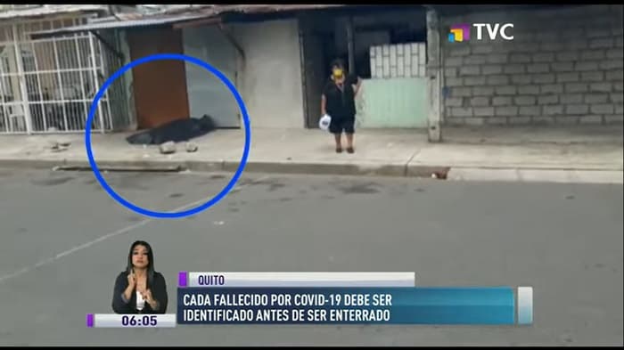 Recogen cerca de 800 cadáveres de viviendas en Ecuador