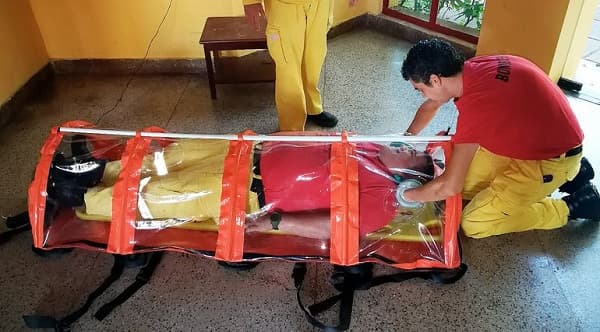 Empresa local lanza al mercado cápsulas para pacientes con Covid-19