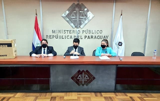 Fiscalía habla de lavado de dinero en escándalo de Dinac