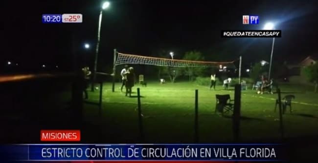 Policía interviene partido de vóley en plena cuarentena