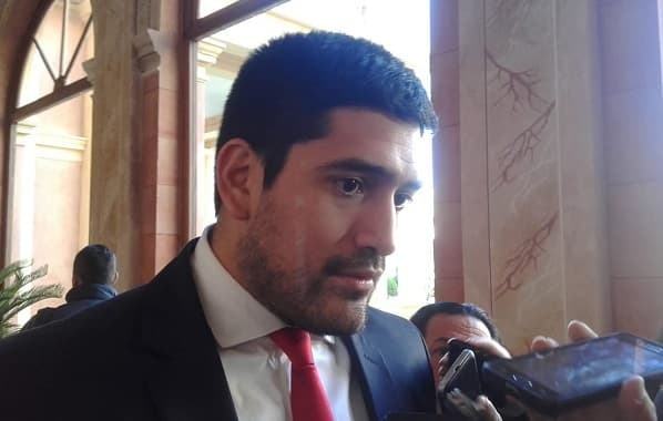 Secretario privado de Abdo Benítez califica de “oportunista” a Godoy