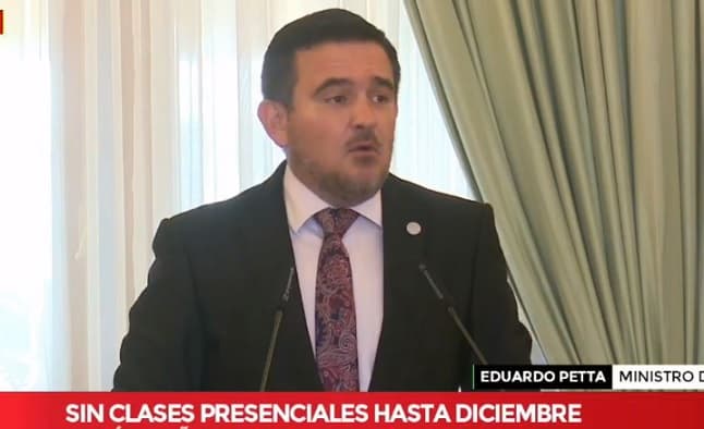 Petta anuncia receso escolar del 4 al 15 de mayo