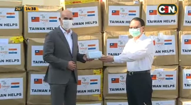 Taiwán dona 280.000 mascarillas al Ministerio de Salud