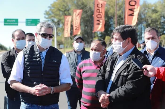 Abdo Benítez destaca “éxito” de contención del coronavirus mediante albergues