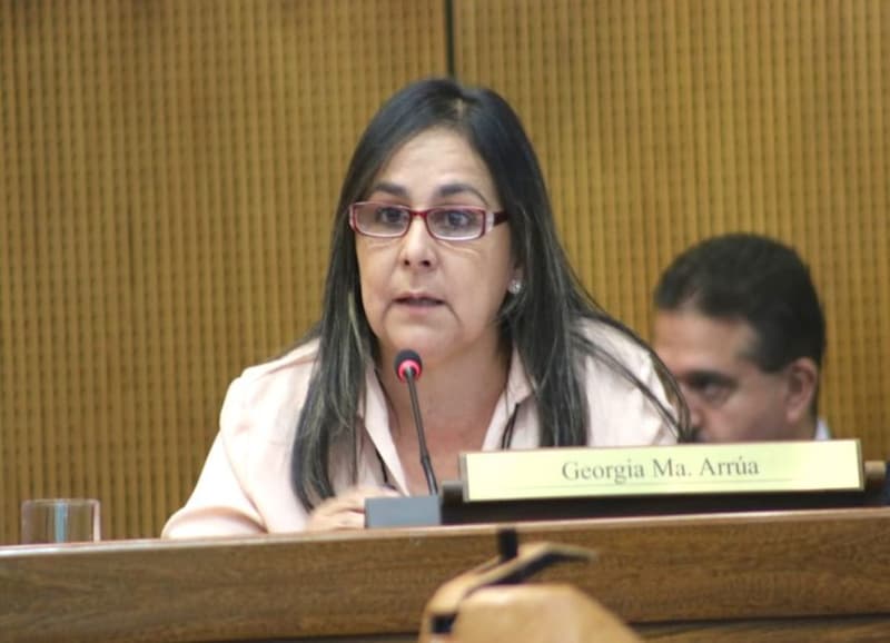 Senadora minimiza complot contra Prieto y asegura que son chismes