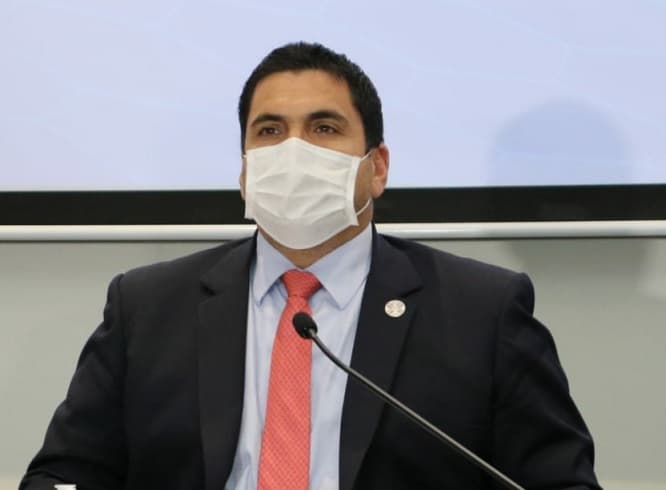 La selección está complicada, pero tiene chances, afirma Harrison