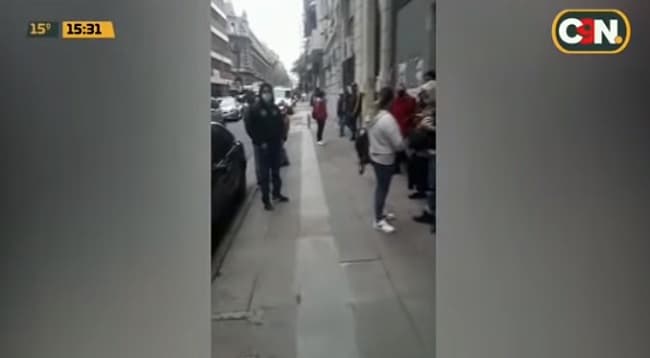 Más de 1.000 paraguayos en Argentina piden regresar al país