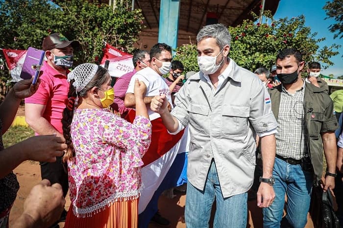 Abdo Benítez destaca obras en el inicio de la Fase 3