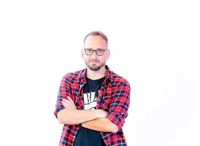 Ratti estrena nuevo show de stand up a beneficio del payaso “Cebollita”