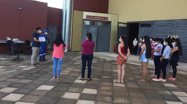 Dan de alta a 112 connacionales en albergues y hoteles salud