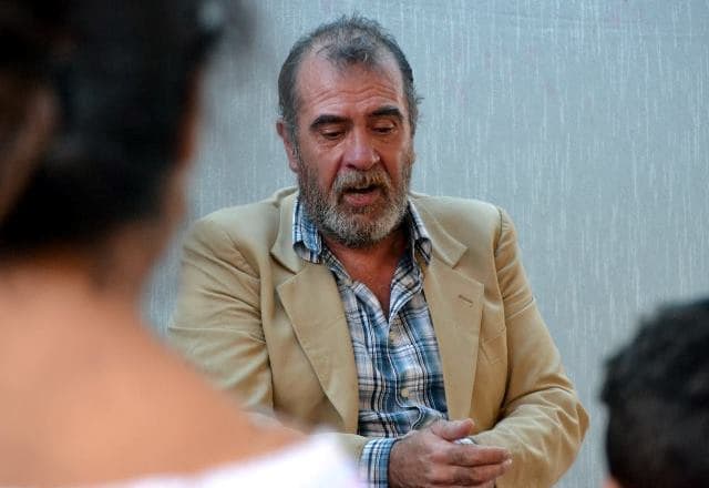 Héctor Silva: “Estoy viviendo gracias a una pequeña ayuda de mis amigos”