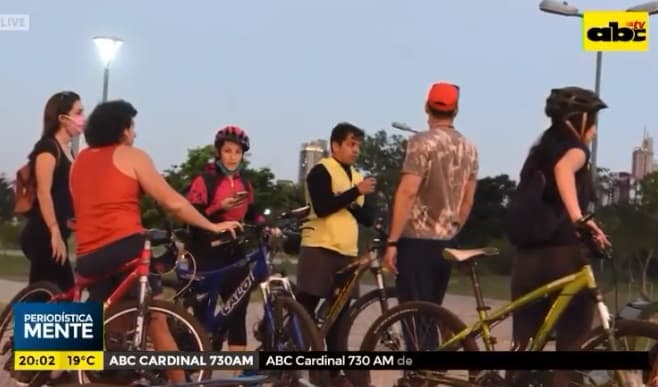 Relajamiento: Paseo en la costanera, fútbol en plaza y hasta carrera