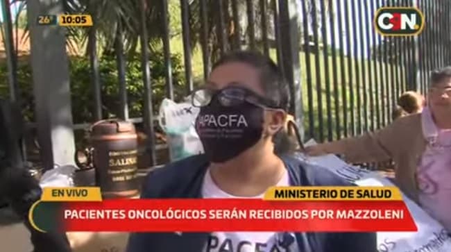 Mazzoleni recibirá a pacientes oncológicos tras protesta