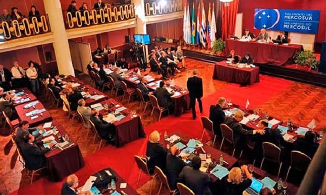 Diputados sanciona eliminación de elecciones de Parlasur