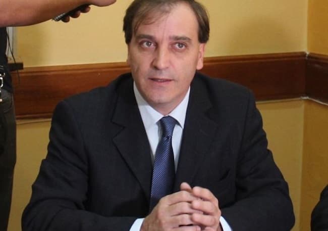 Policía y militares deben salir a controlar, afirma infectólogo