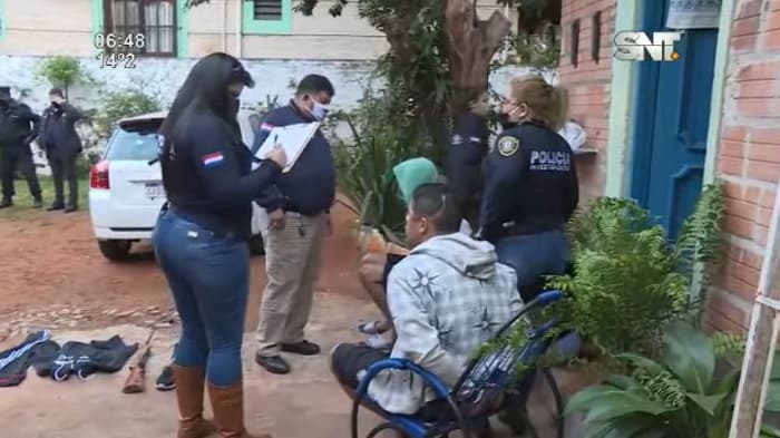 Detienen a miembros de una banda de asaltantes tras allanamientos