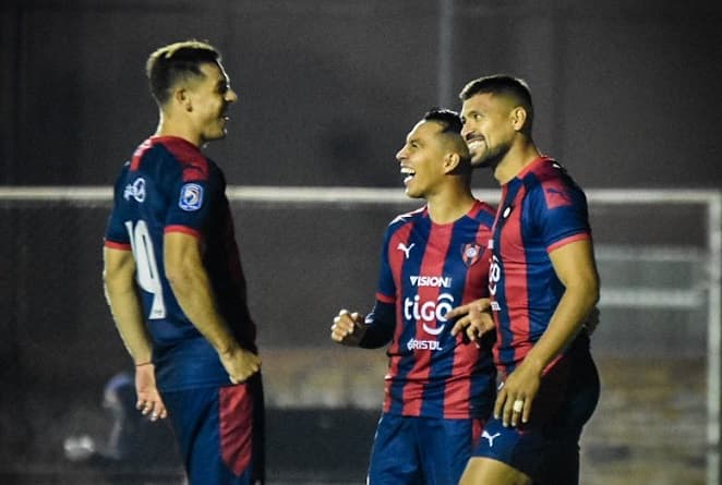 Cerro gana, pero pierde a un hombre importante