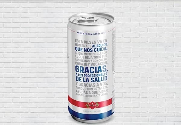 Lanzan edición limitada de cerveza en homenaje y apoyo al personal de salud