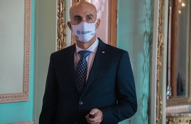 Mazzoleni confirma dos muertes y siete sin nexo