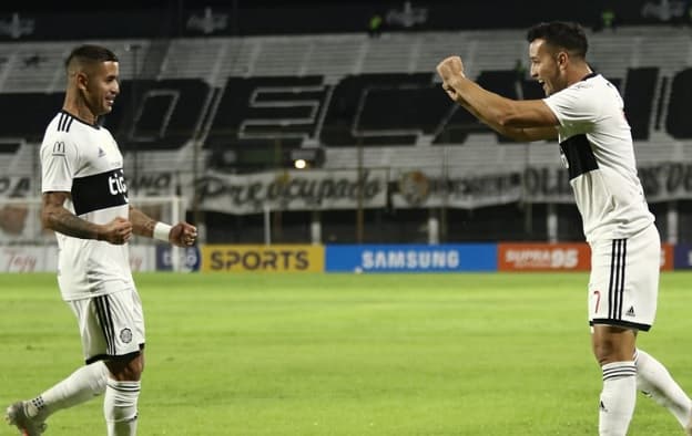 Olimpia golea a Sol y no le pierde pisada al líder