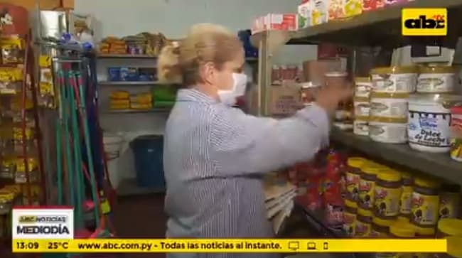 Despensa contrata a vecinos que quedaron sin empleo por pandemia