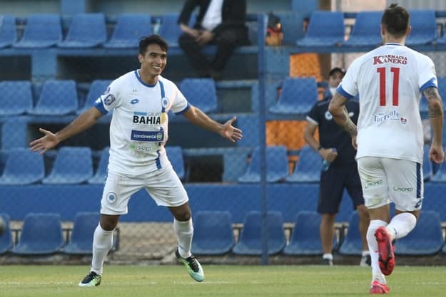 12 de Octubre vence a Sol en Villa Elisa