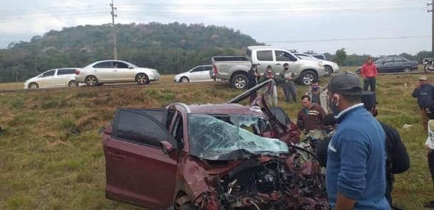 Accidente en Mbocayaty deja dos heridos