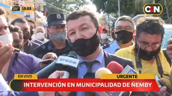 Allanan la Municipalidad de Ñemby por caso de desvío de dinero