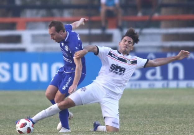 General y Sol no se sacan ventajas