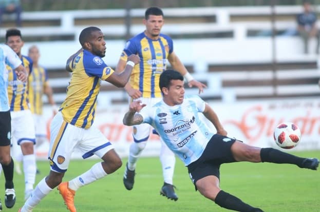 Luqueño vuelve a sonreír ante Guaireña