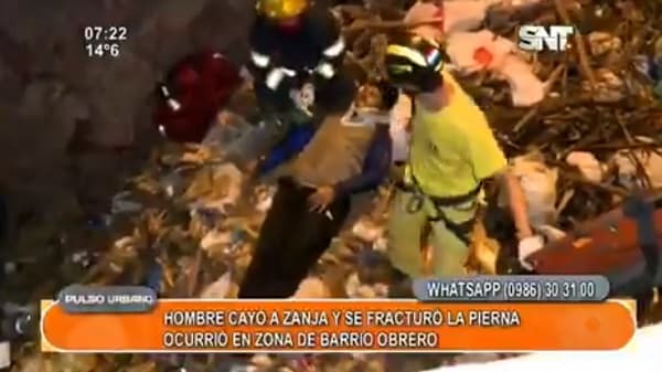Hombre cae a zanja de siete metros y se fractura la pierna