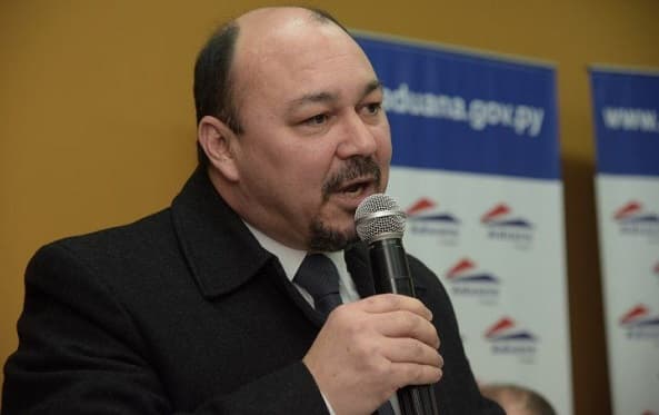 Aduaneros recurren a la Corte para no jubilarse, afirma titular