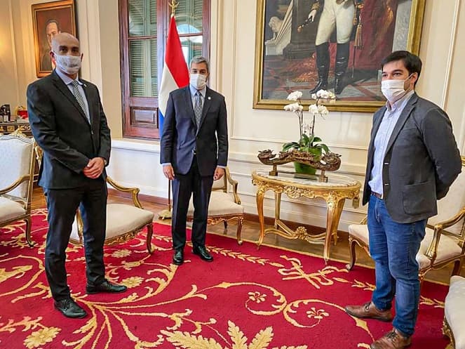 “Debemos seguir trabajando unidos y cuidándonos entre todos”, pide Abdo Benítez