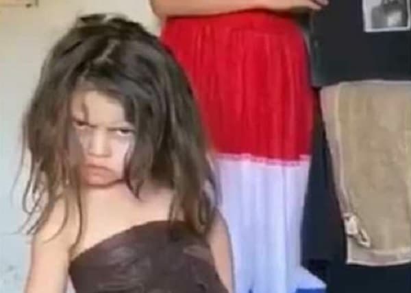 Niña se hace viral tras peculiar caracterización de un mito