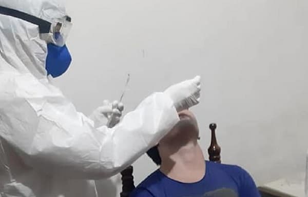 Hay que esperar una semana para hacerse el test de Covid-19, confirma Mazzoleni