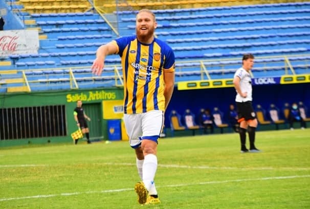 Luqueño golea a General Díaz