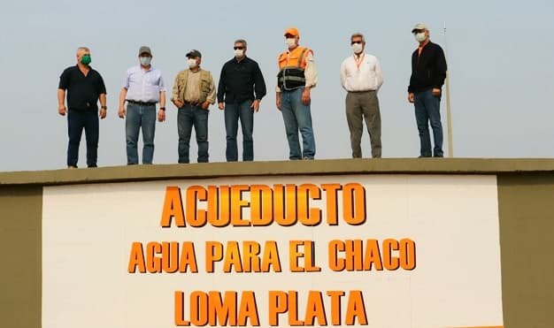 Acueducto lleva agua a unos 80.000 pobladores del Chaco