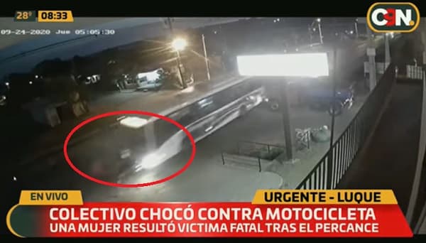 Mujer muere tras ser embestida por un colectivo en Luque