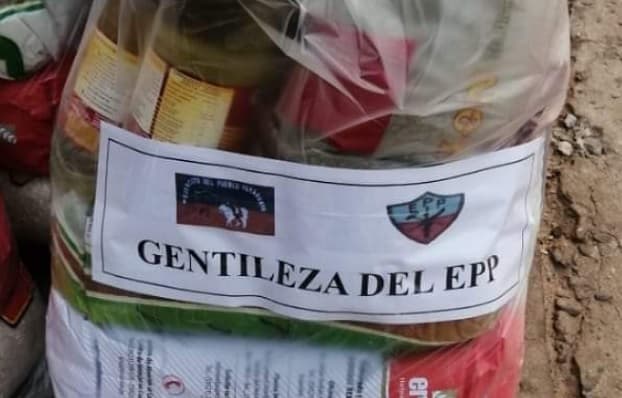 Familiares de Oscar Denis preparan provistas