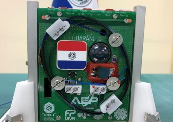 Presentan en Japón primer satélite paraguayo