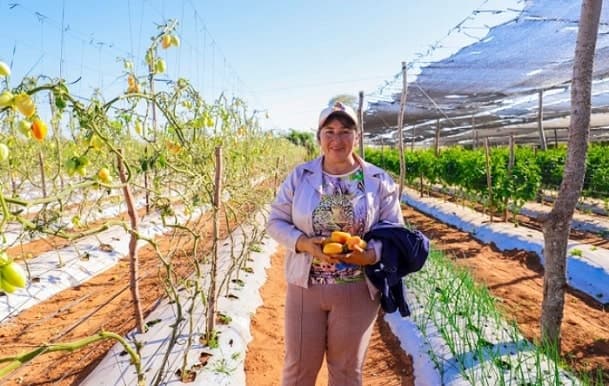 Inicia desembolso de G. 7.500 millones para emprendimientos de Tenonderã