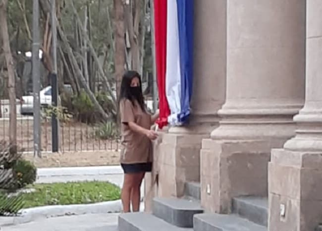 Anuncian imputación de autoras de hechos vandálicos contra el Panteón de los Héroes