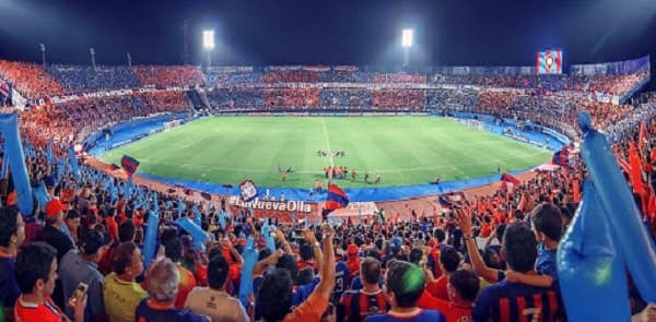 Analizan regreso de público a canchas en el Clausura