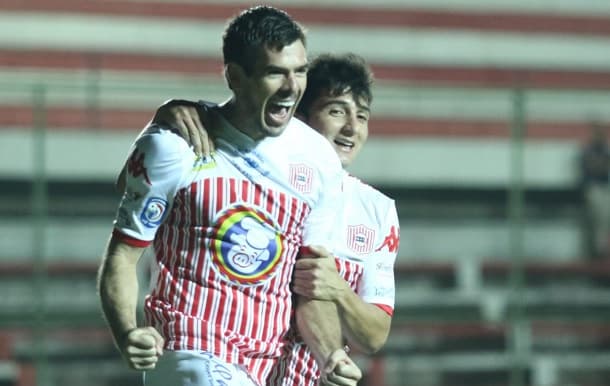 San Lorenzo gana en el debut del “Tiburón”