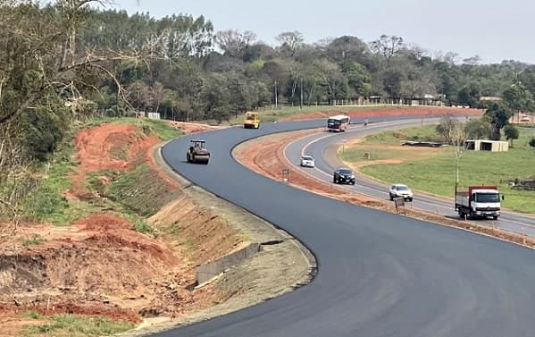 Ampliación de ruta PY 02 alcanza empalme con Tape Porã