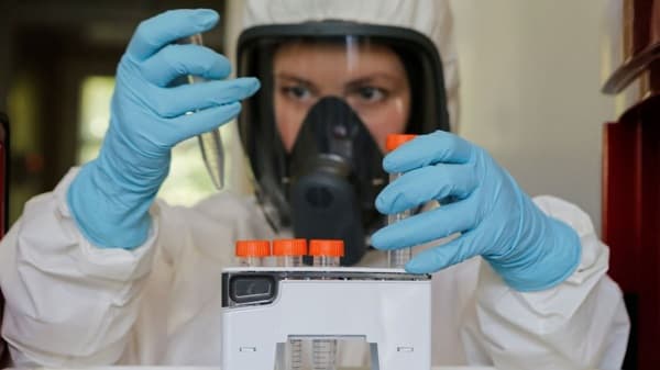 Vacuna rusa genera “respuesta inmune”, aseguran