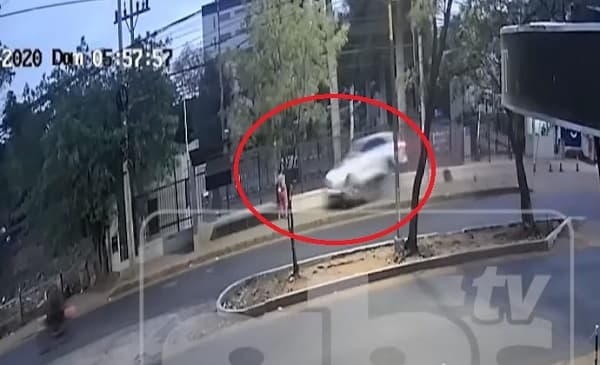 Juez ordena prisión para joven que mató a madre