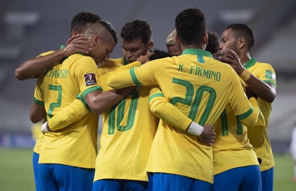 Brasil remonta ante Perú