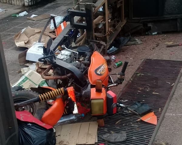 Reciclador muere tras ser embestido por camioneta